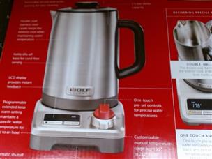 Wolf Gourmet Electric Kettle